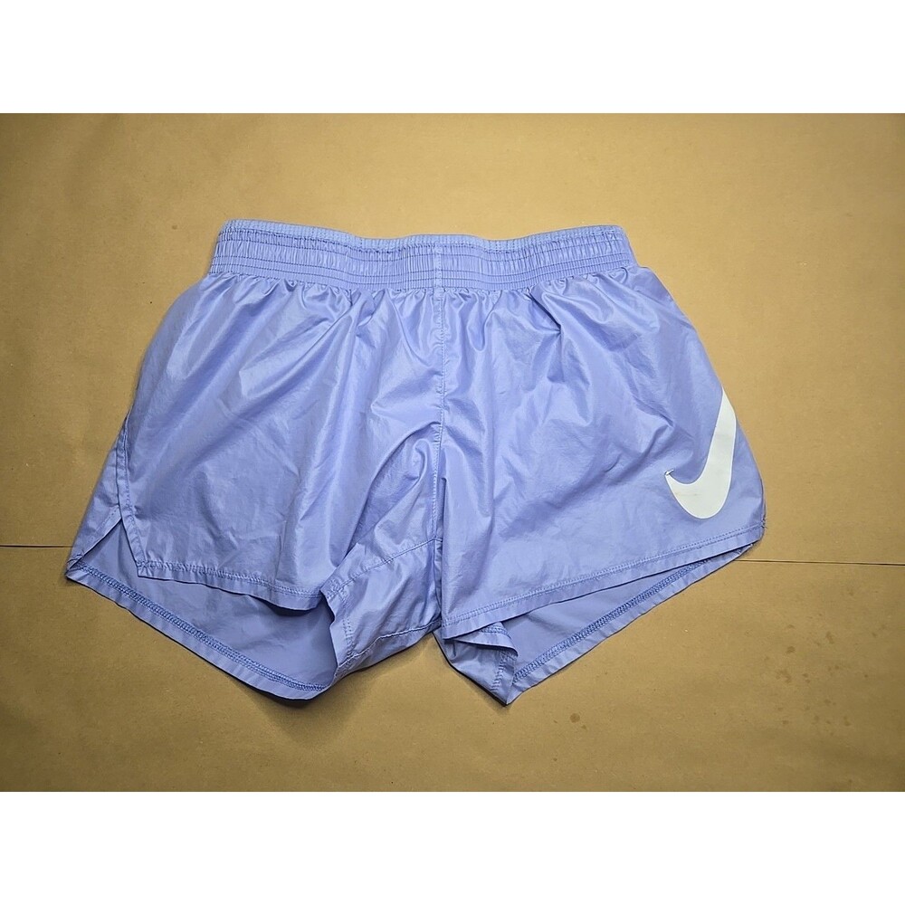Nike Women's One Dri-FIT Mid-Rise 3" Brief-Lined Shorts Lilac Small